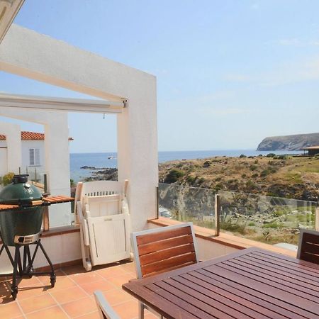 Beachfront Duplex With Terrace And Sea Views - Кадакес Екстер'єр фото